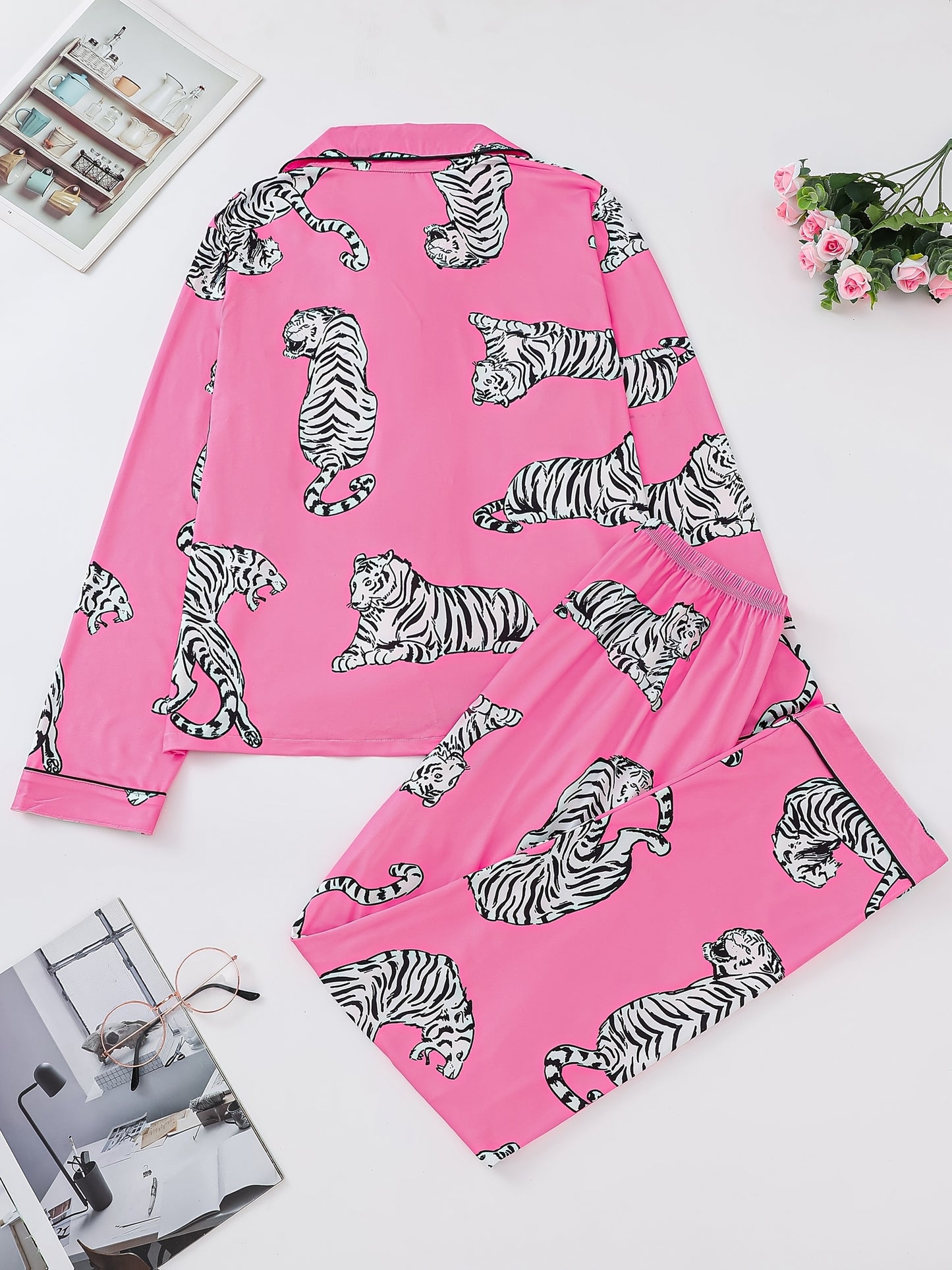 Two Piece Elegant Women's Sleepwear Set, Comfortable Fabric, Long Sleeved Button Up Top, Paired with Matching Pants, Printed All Over, Pocket Details, Suitable for All Season Wear