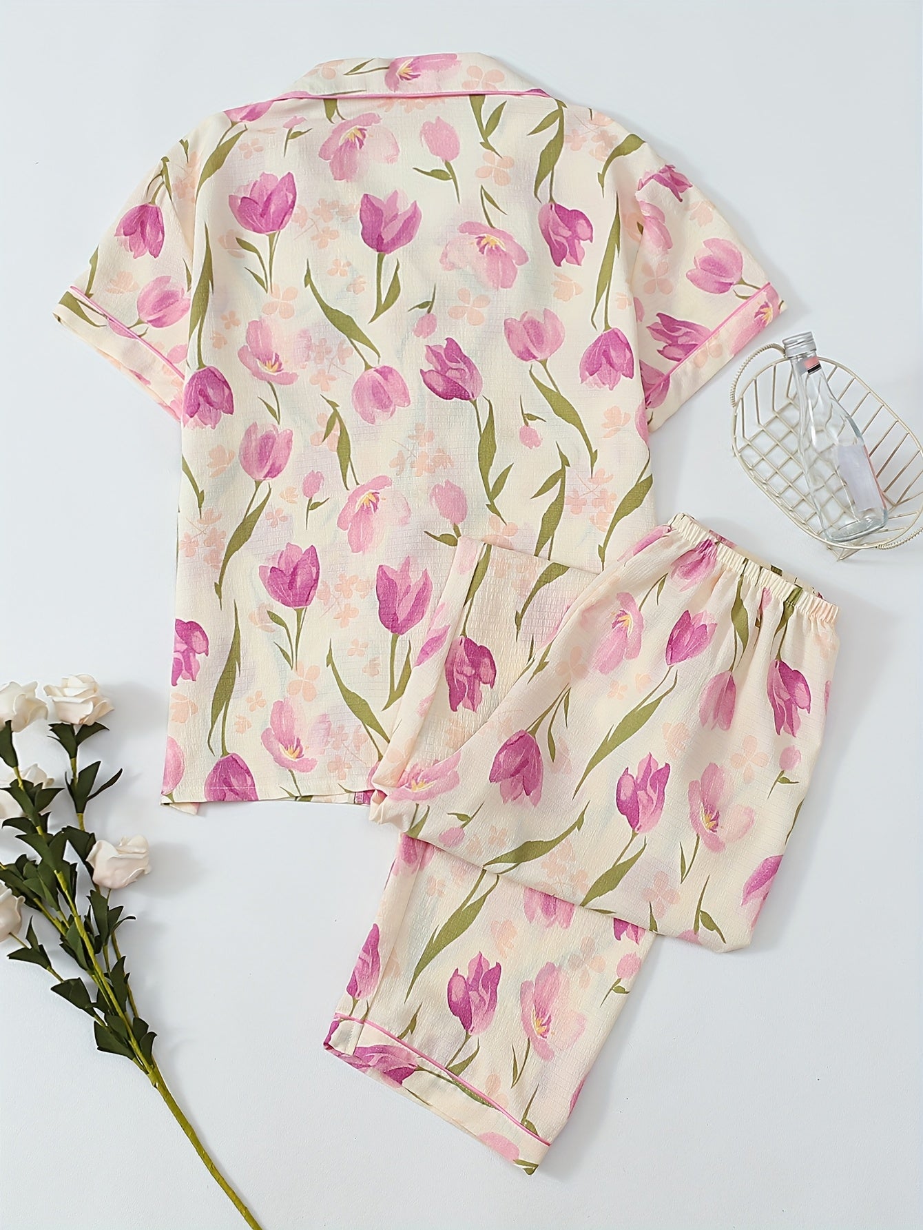 [Women's Red Tulip Pajama Set] Two-Piece Women's Red Tulip Flower Print Pajama Set, Short Sleeve Button- Shirt and Bow Tie Pants for Spring Summer Autumn Casual Loungewear