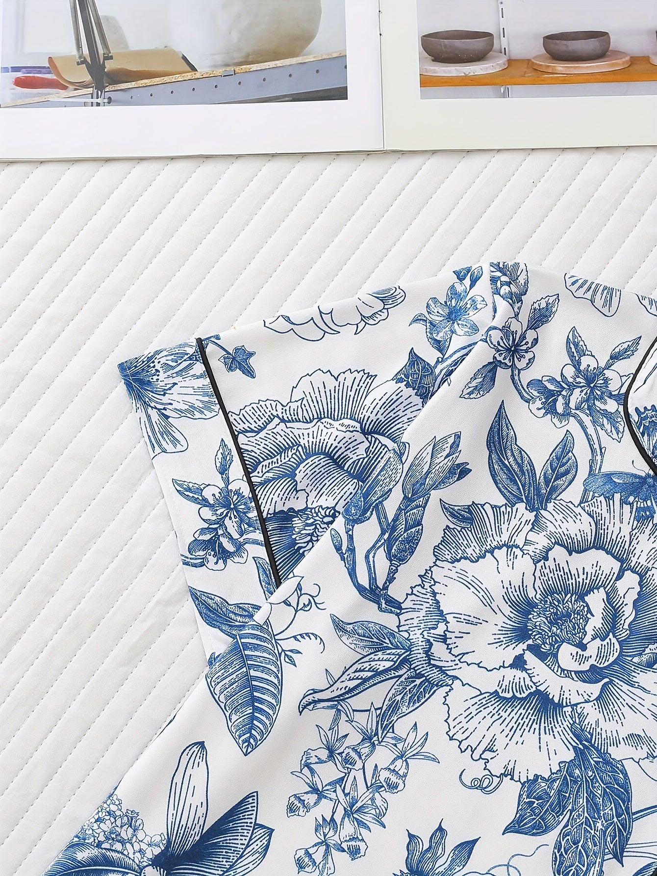 Three Piece Women'S Elegant Polyester Pajama Set, Fabric, Comfortable For All Seasons, Short Sleeved Button Top, Matching Shorts And Pants, With Full Body Printing And Pocket Details, Suitable For Adult Pajama Set