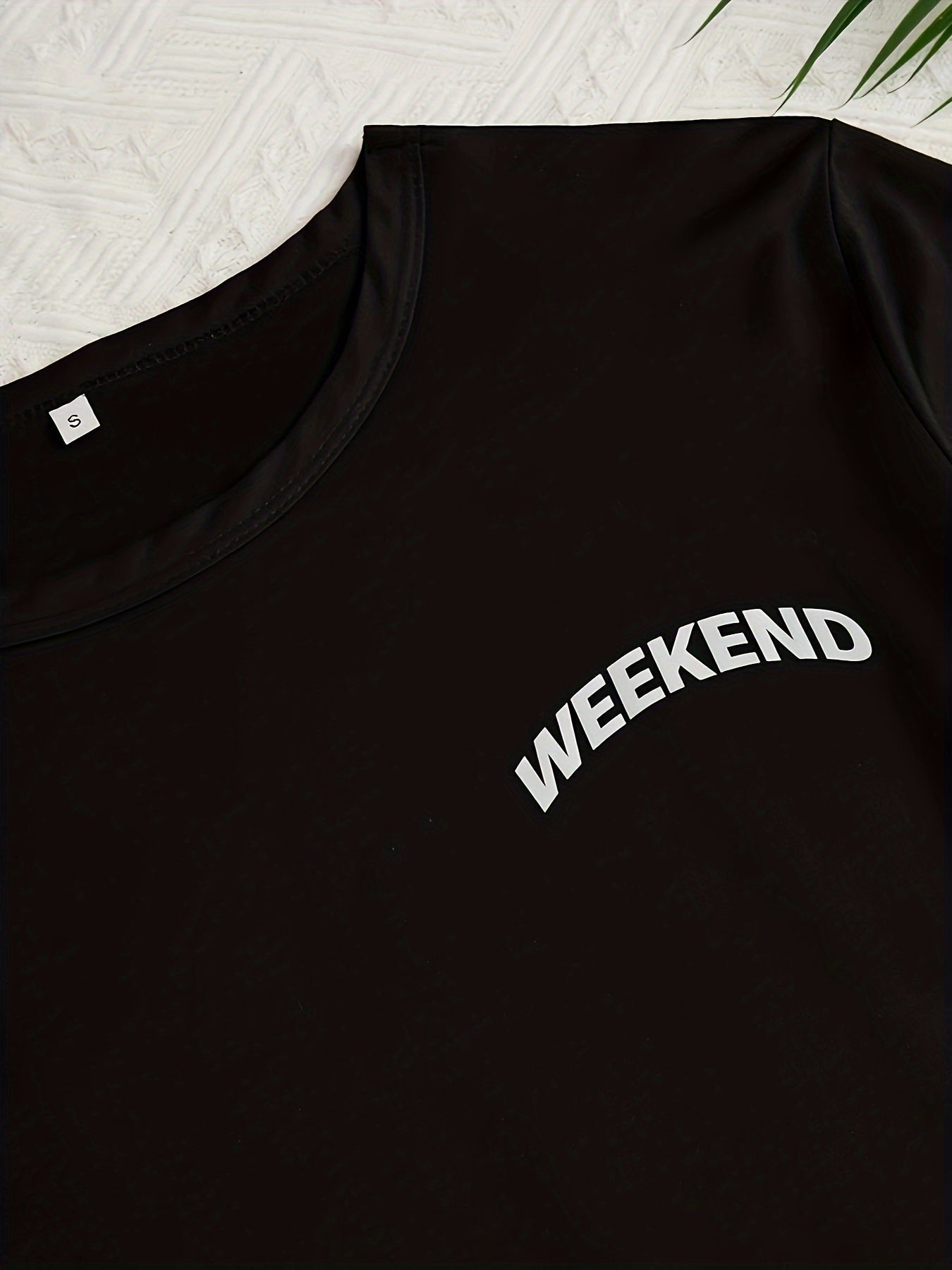 3-Piece Pajama Set - Simple yet Chic Design, Short Sleeve, Ultra-Soft and Cozy Fabric for Relaxation, Perfect for Casual Lounging - Fun WEEKEND Graphic Print, Ideal Sleepwear for a Restful Nights Sleep