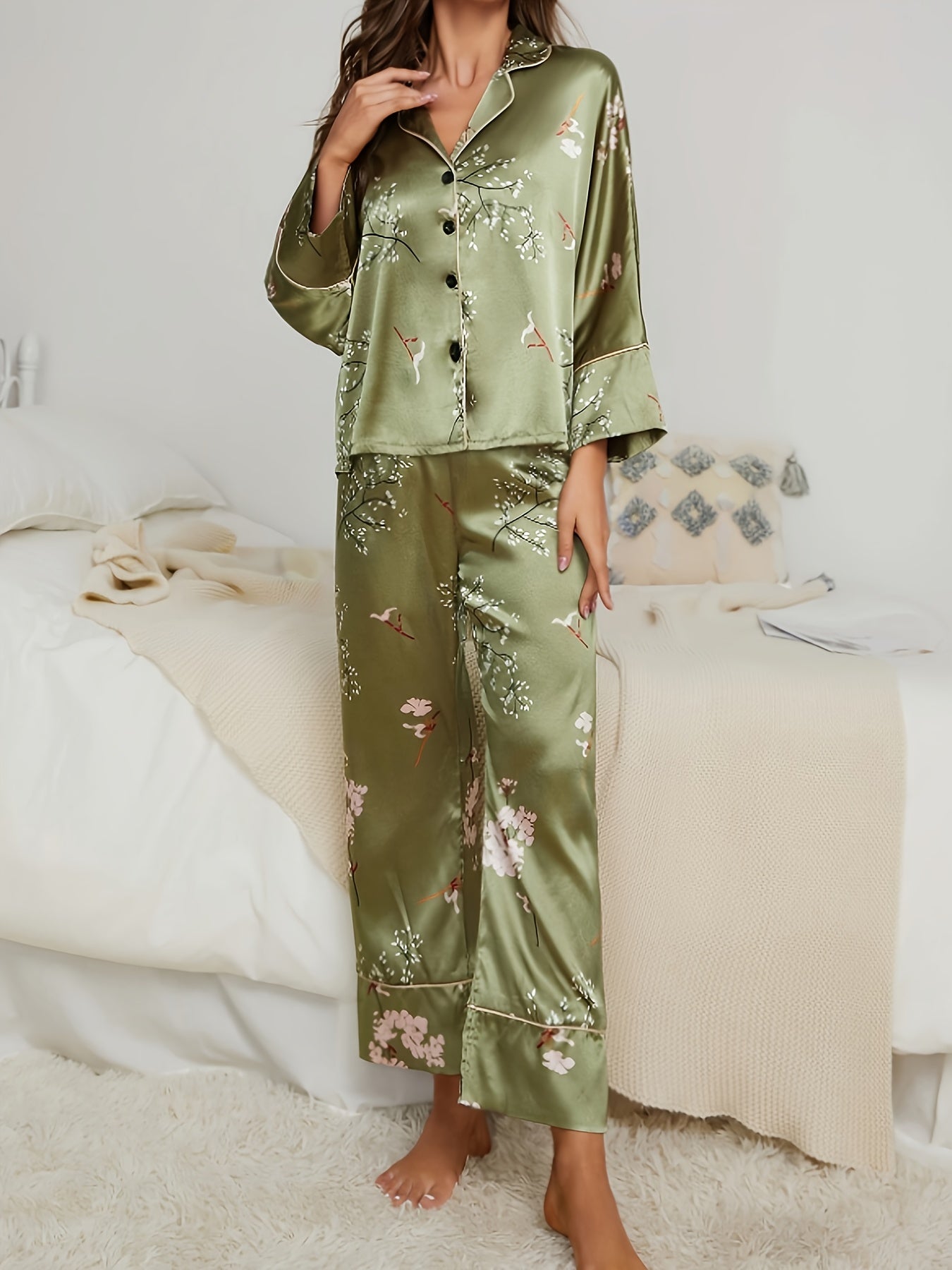 2pcs Women'S Silky Pajama Set, Short Sleeved Shirt Floral Pajama Set, Soft Home Wear Pajama Set