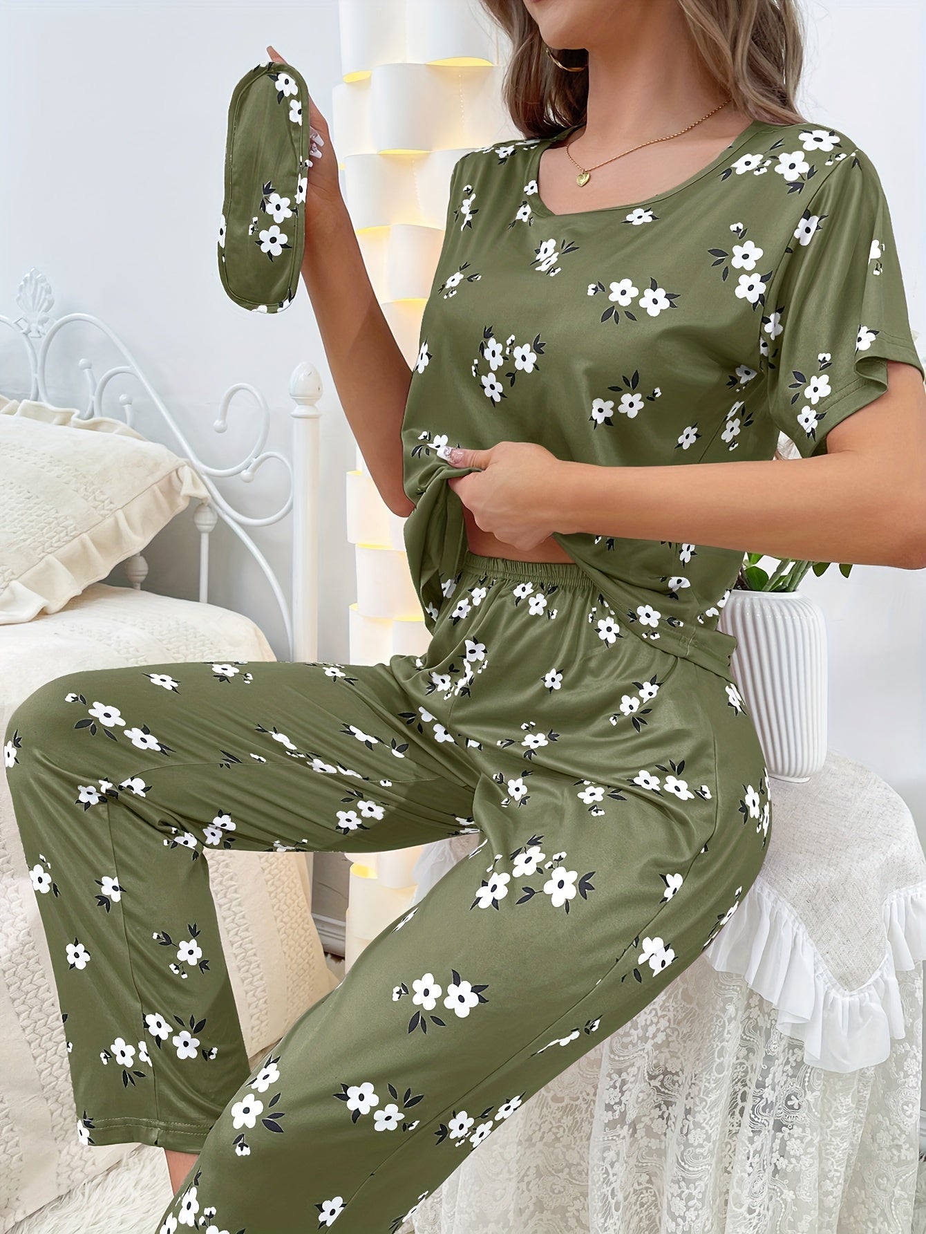 Floral Print Loose Pajamas, Short Sleeve Tee Top And Pants Pj Set, Women's Sleepwear & Loungewear