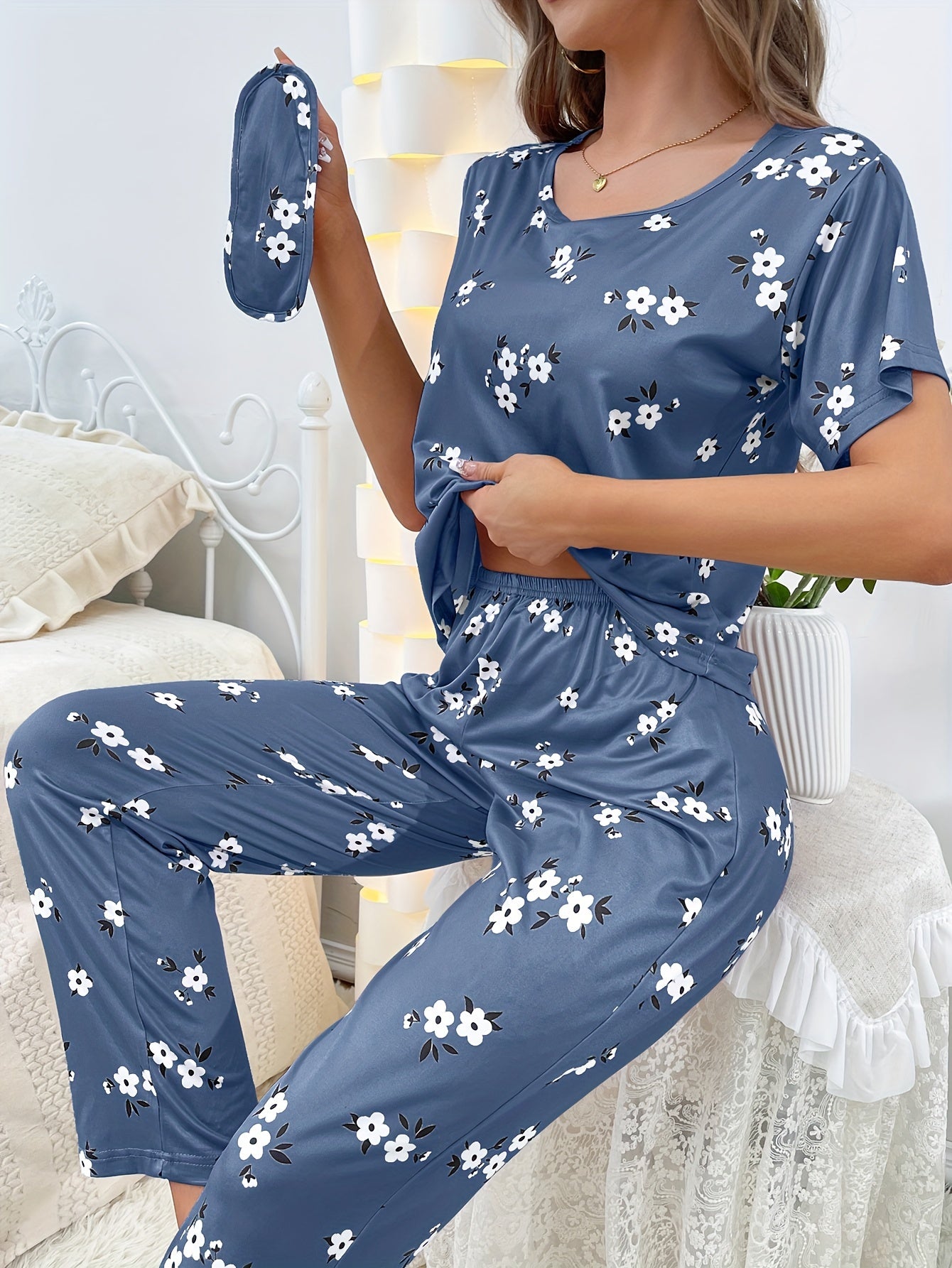 Floral Print Loose Pajamas, Short Sleeve Tee Top And Pants Pj Set, Women's Sleepwear & Loungewear
