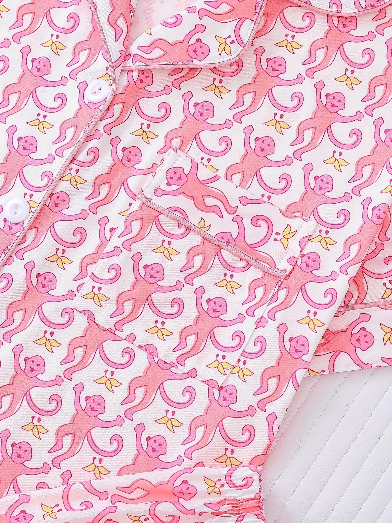 Three Sets Of Women'S Pajamas Set, Women'S Pajamas Set Combination, Knitted Fabric, Short Sleeved Button Top And Matching Pants, Full Body Print, Collar And Pocket Details, Suitable For ' Adult Pajamas Set